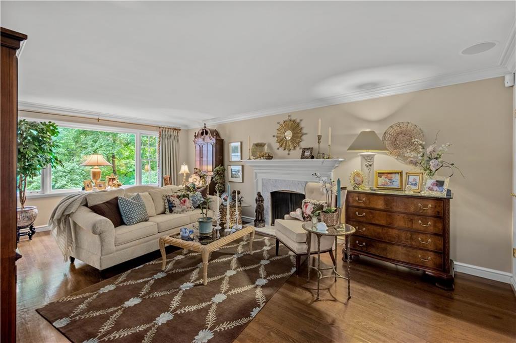 152 Boxfield Road Pittsburgh, PA 15241 - Photo 6 of 50 Gallery Image 6