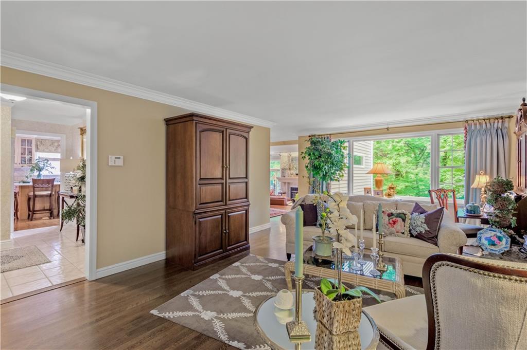 152 Boxfield Road Pittsburgh, PA 15241 - Photo 8 of 50 Gallery Image 8
