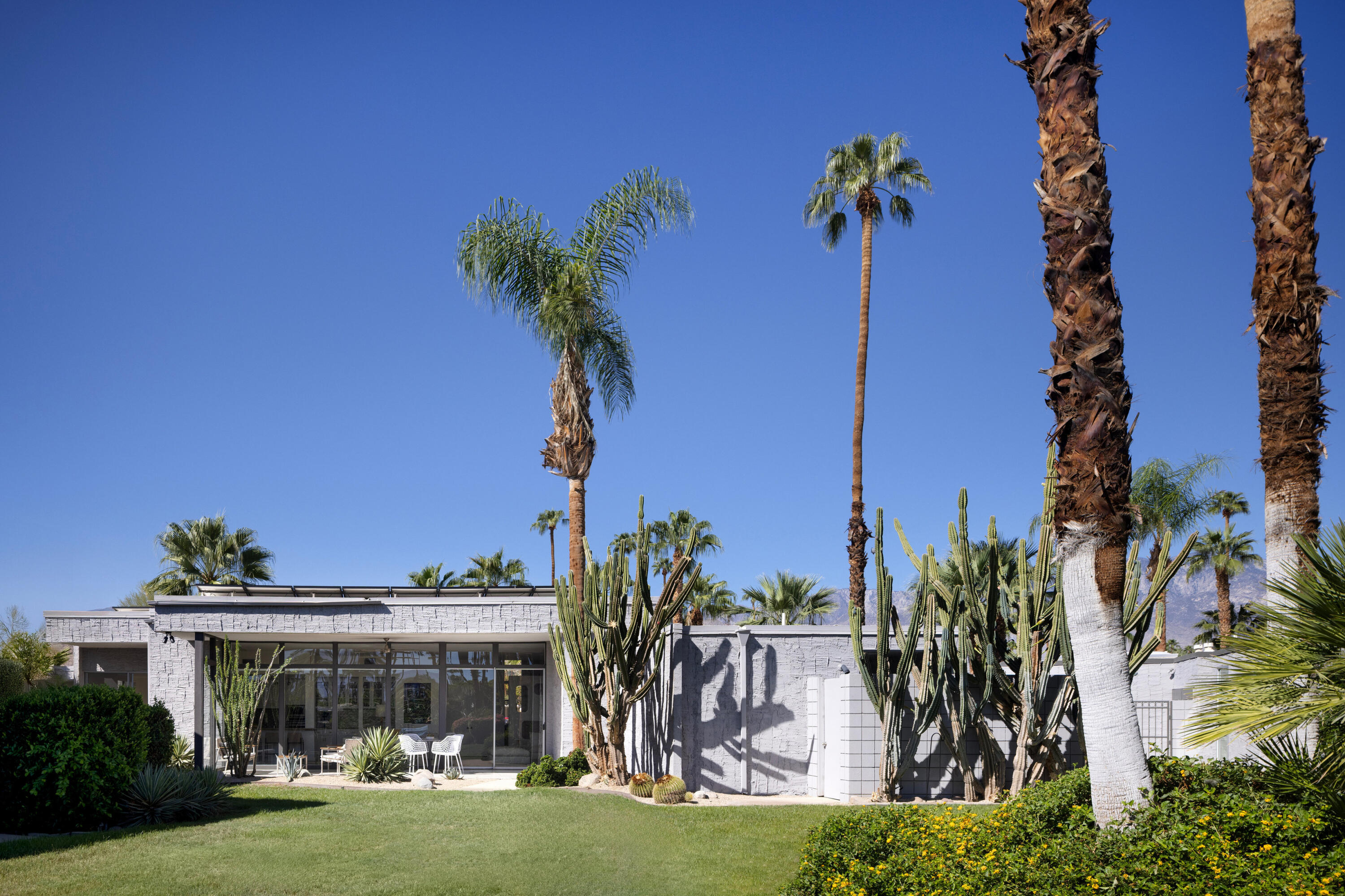 1405 Tamarisk W Street Rancho Mirage, CA 92270 - Photo 32 of 57 032_tamarisk_41_625