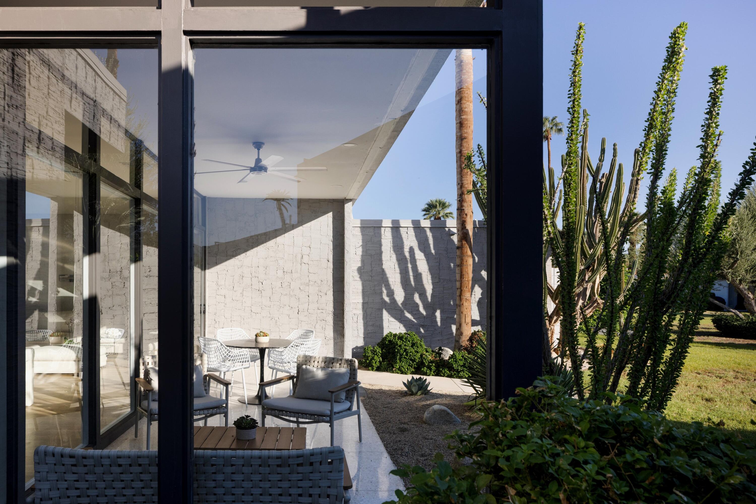 1405 Tamarisk W Street Rancho Mirage, CA 92270 - Photo 35 of 57 035_tamarisk_42_612