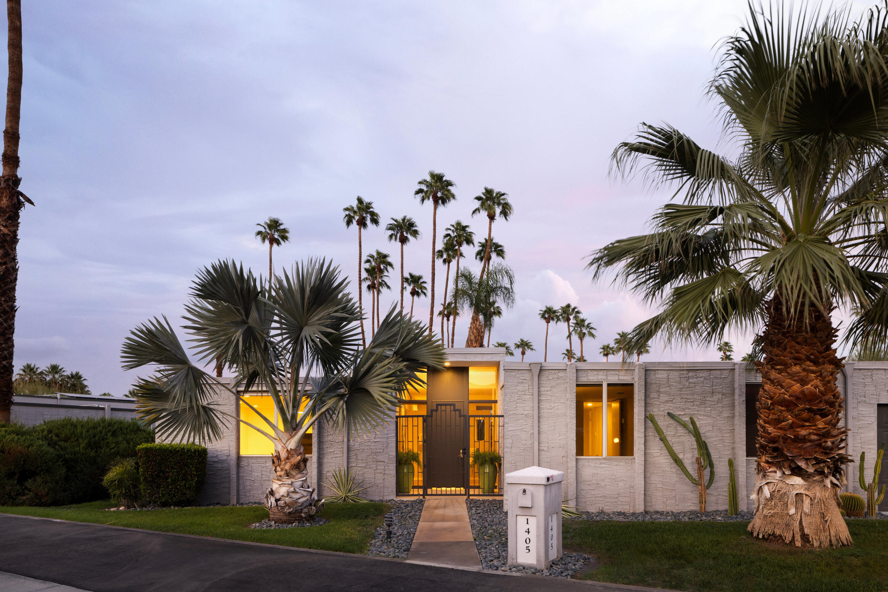 1405 Tamarisk W Street Rancho Mirage, CA 92270 - Photo 46 of 57 046_tamarisk_51_724