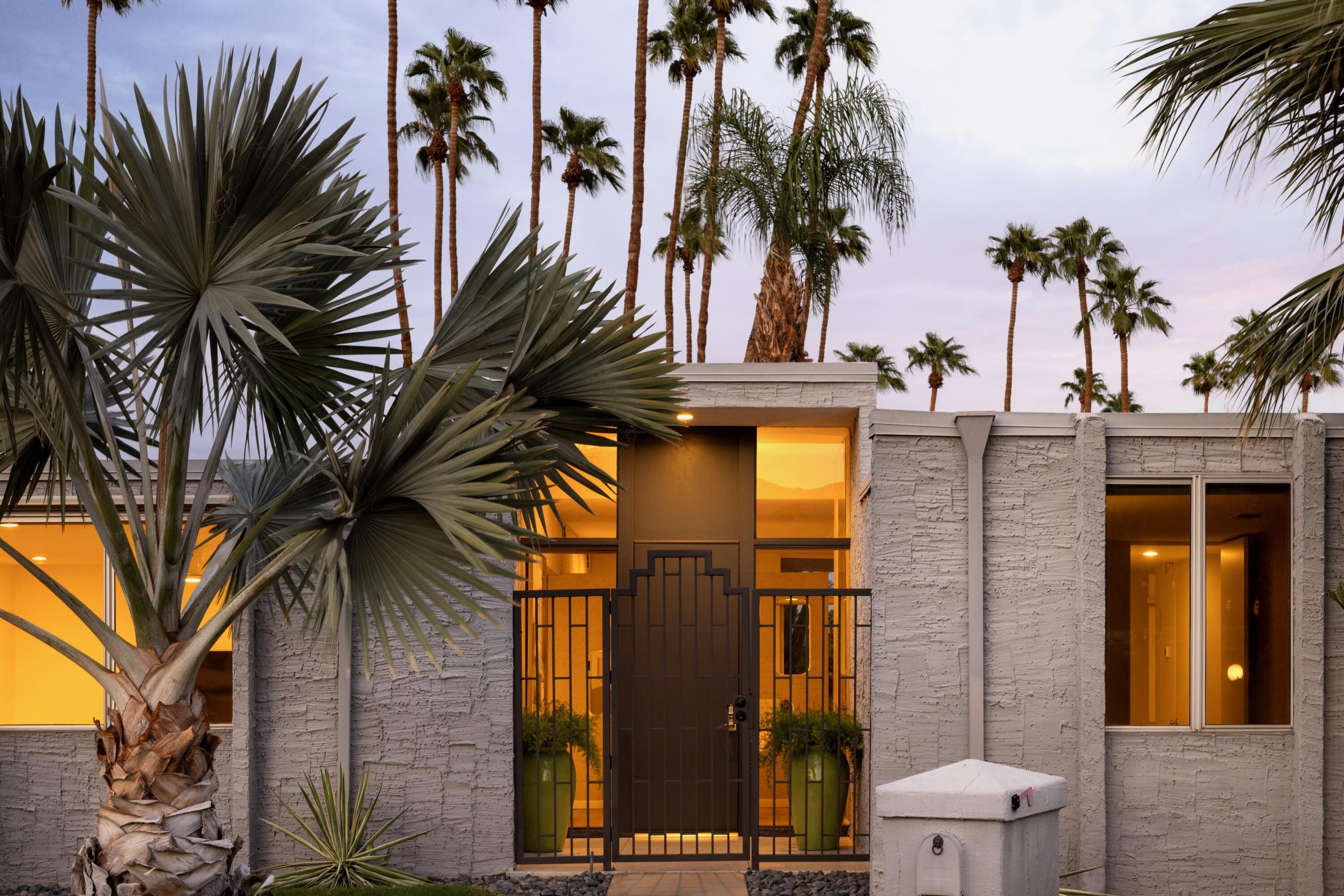 1405 Tamarisk W Street Rancho Mirage, CA 92270 - Photo 47 of 57 047_tamarisk_49_779