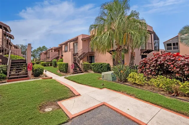 a view of a back yard of the house