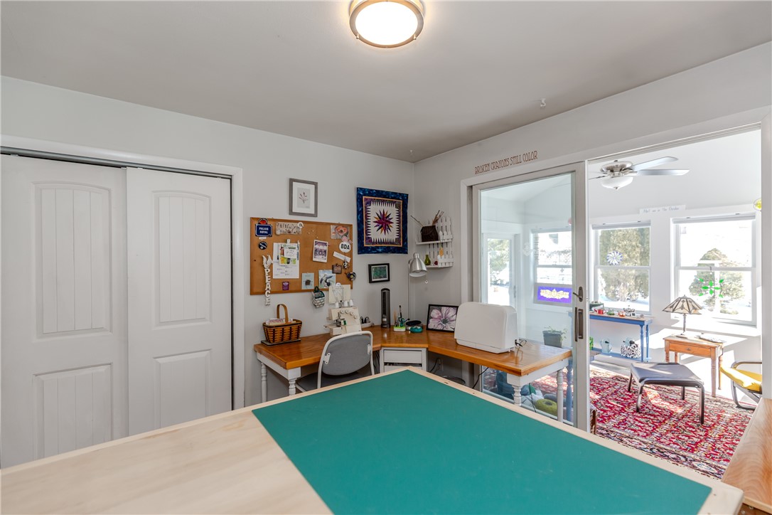 10 Smithfield Drive Middletown, RI 02842 - Photo 14 of 48 Bonus room off kitchen - currently a hobby room