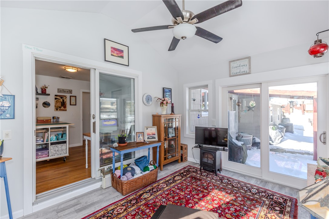 10 Smithfield Drive Middletown, RI 02842 - Photo 16 of 48 Sunroom