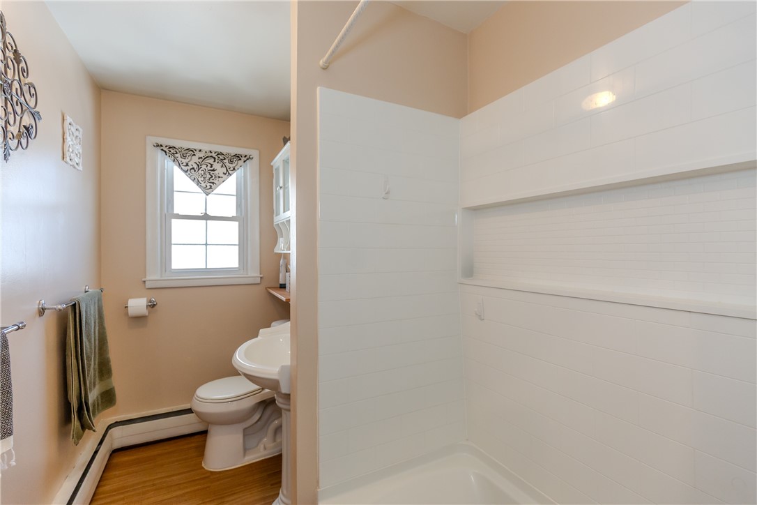 10 Smithfield Drive Middletown, RI 02842 - Photo 18 of 48 Main level bathroom