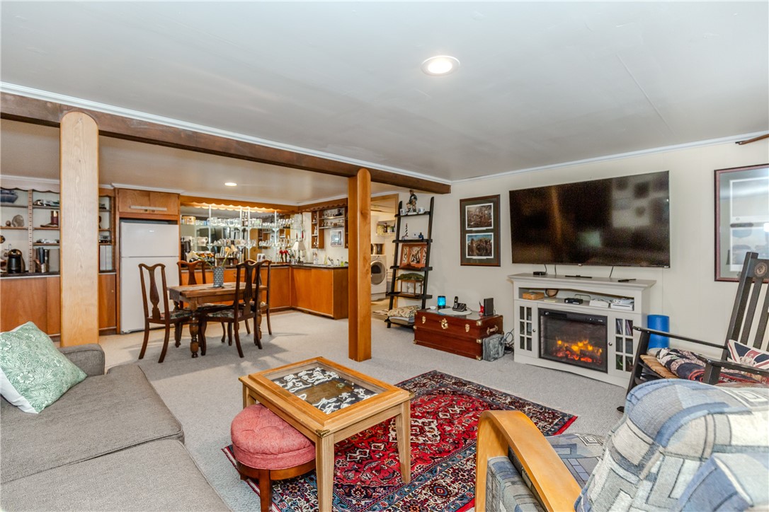 10 Smithfield Drive Middletown, RI 02842 - Photo 33 of 48 Lower level - great bonus space!