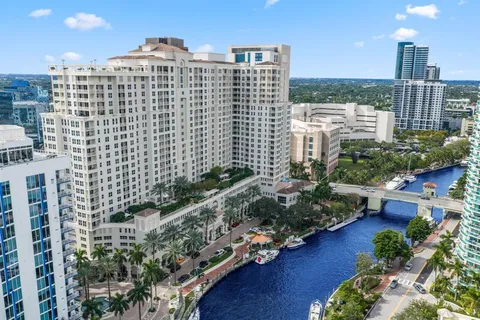 $599,900 | 511 Southeast 5th Avenue, Unit 2412, Fort Lauderdale, FL 33301