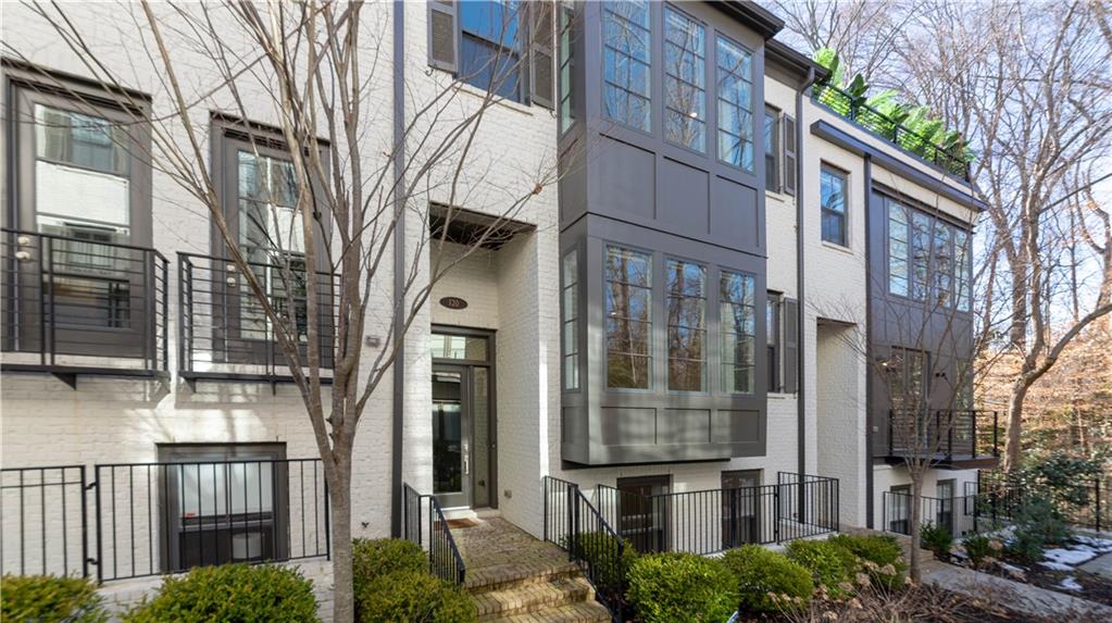 120 Ridgely Court Atlanta, GA 30342 - Photo 1 of 1 Gallery Image 1