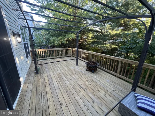 $829,995 | 13975 Tanners House Way, Centreville, VA 20121