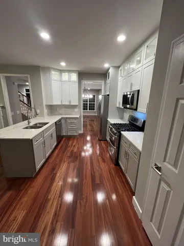 $829,995 | 13975 Tanners House Way, Centreville, VA 20121