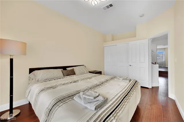 $4,800 | 1860 Autumn Gold Avenue, Las Vegas, NV 89123