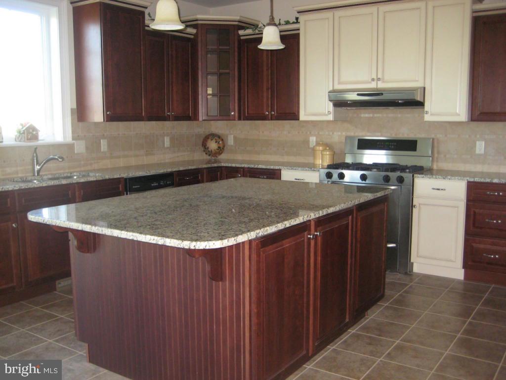 973 Buckwalter Road, Unit 3 Lititz, PA 17543 - Photo 6 of 19 Gallery Image 6