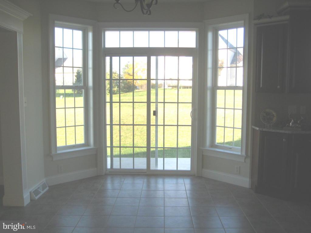 973 Buckwalter Road, Unit 3 Lititz, PA 17543 - Photo 8 of 19 Gallery Image 8