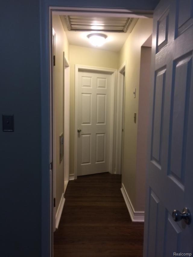 11069 Racine Road Warren, MI 48093 - Photo 7 of 19 rac10.jpg