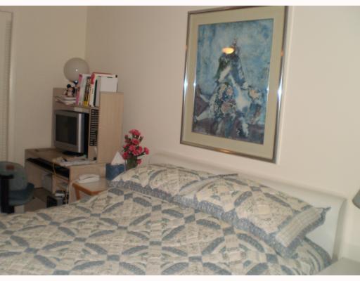 4033 Wolverton East, Unit LUXURY SIZE Boca Raton, FL 33434 - Photo 8 of 13 Additional Photo