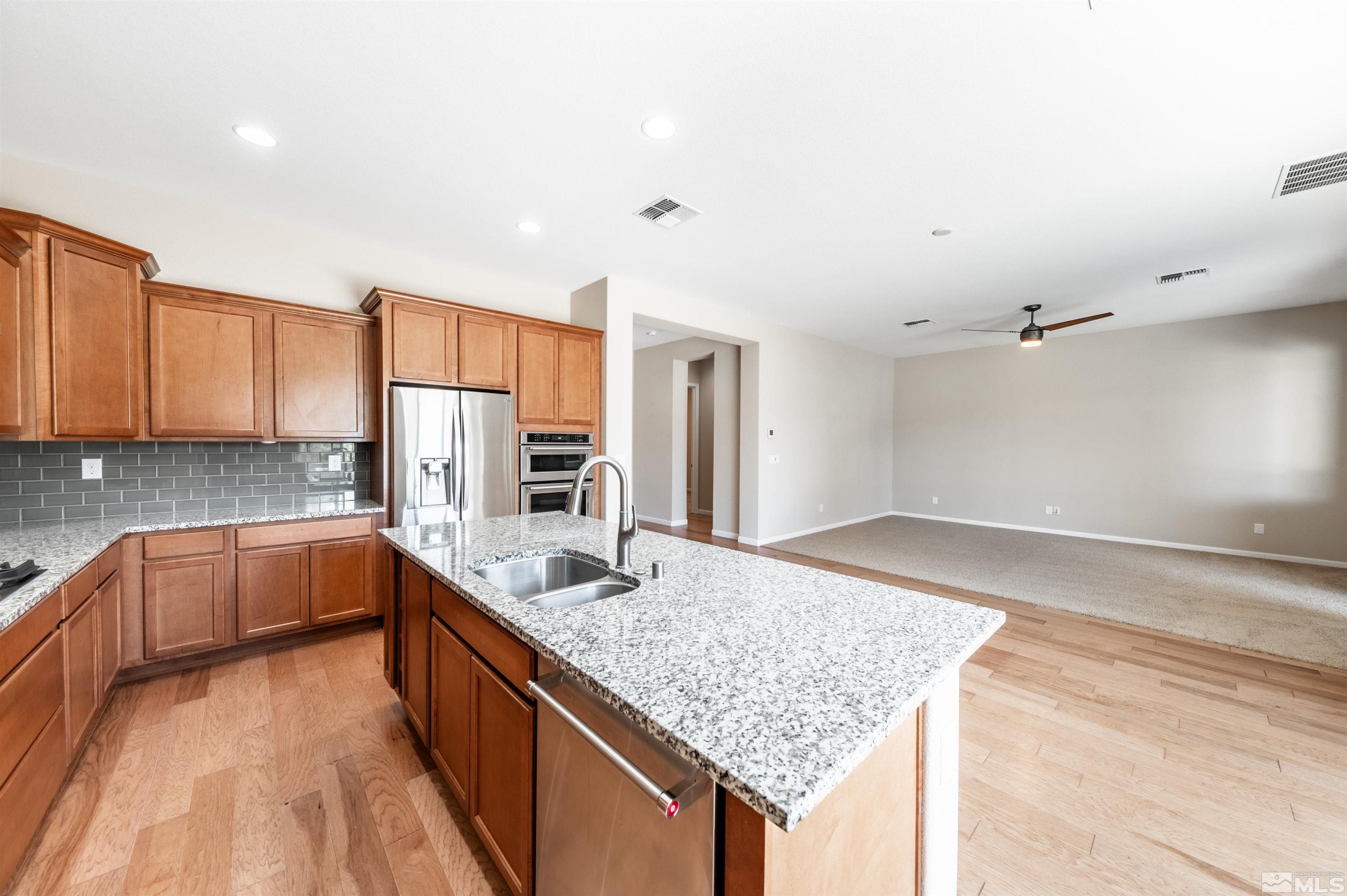 2290 Arpagos Lane Reno, NV 89521 - Photo 16 of 40 Photo 16