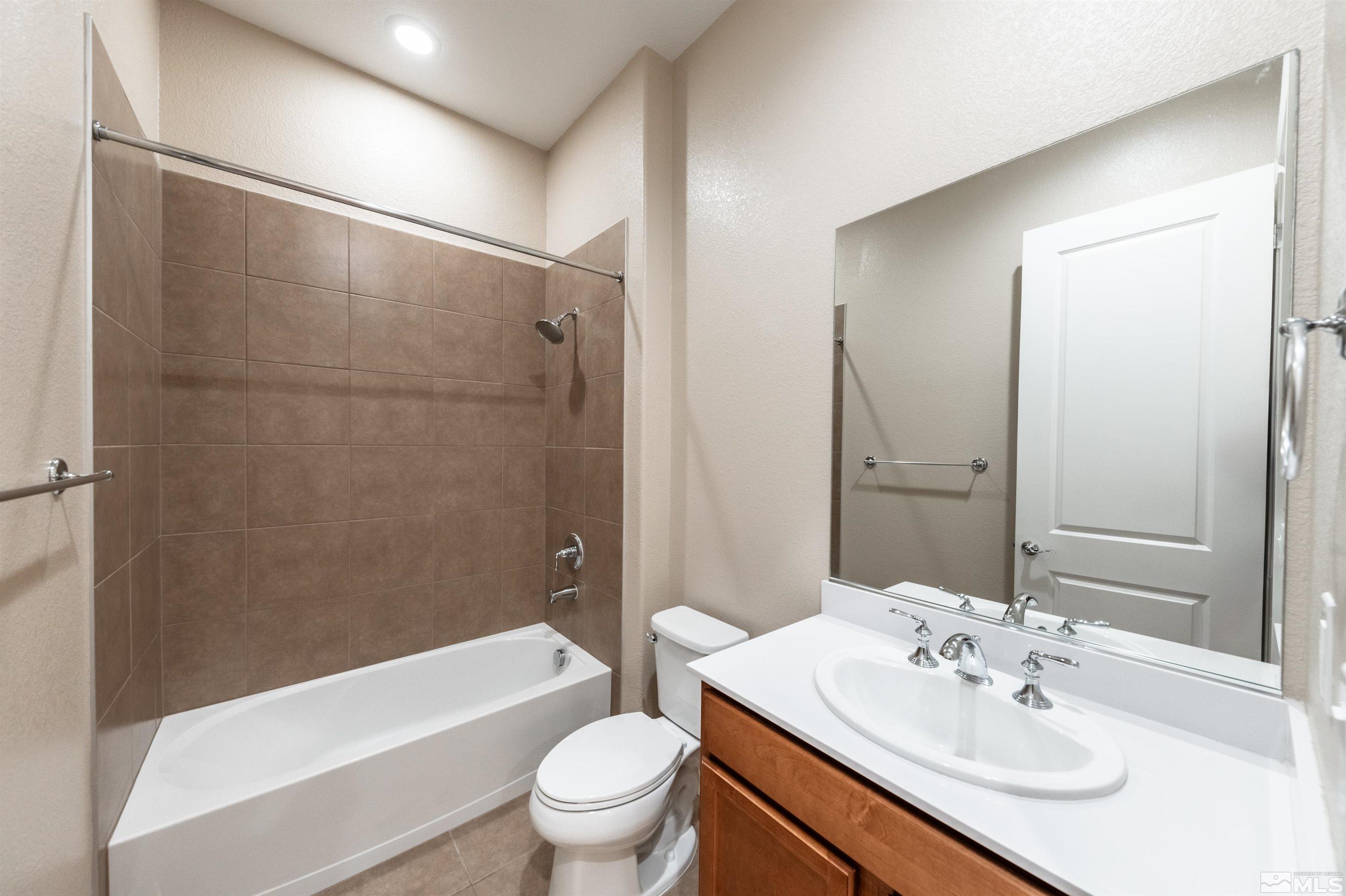 2290 Arpagos Lane Reno, NV 89521 - Photo 27 of 40 Photo 27