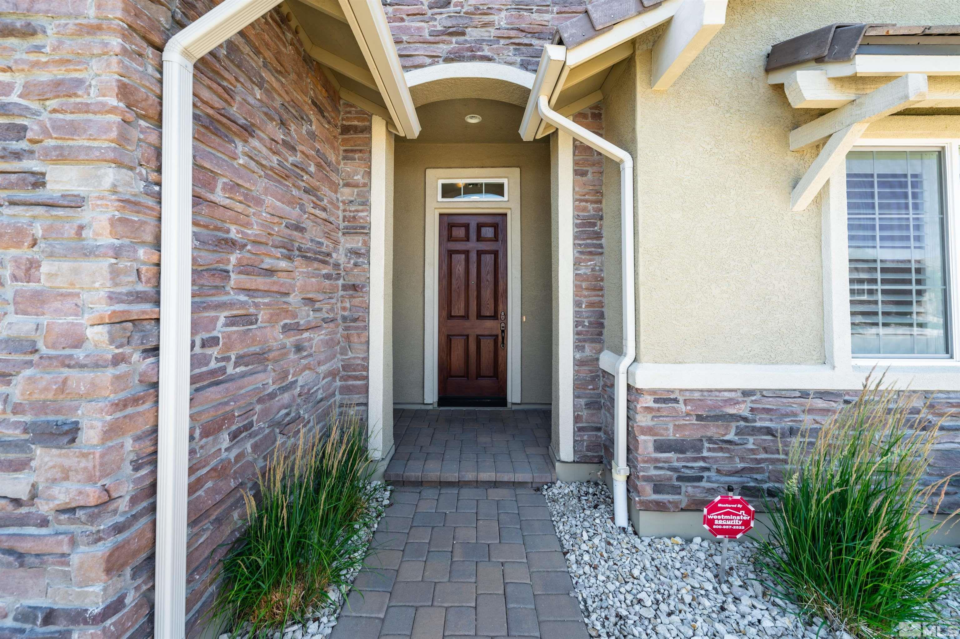 2290 Arpagos Lane Reno, NV 89521 - Photo 3 of 40 Photo 3
