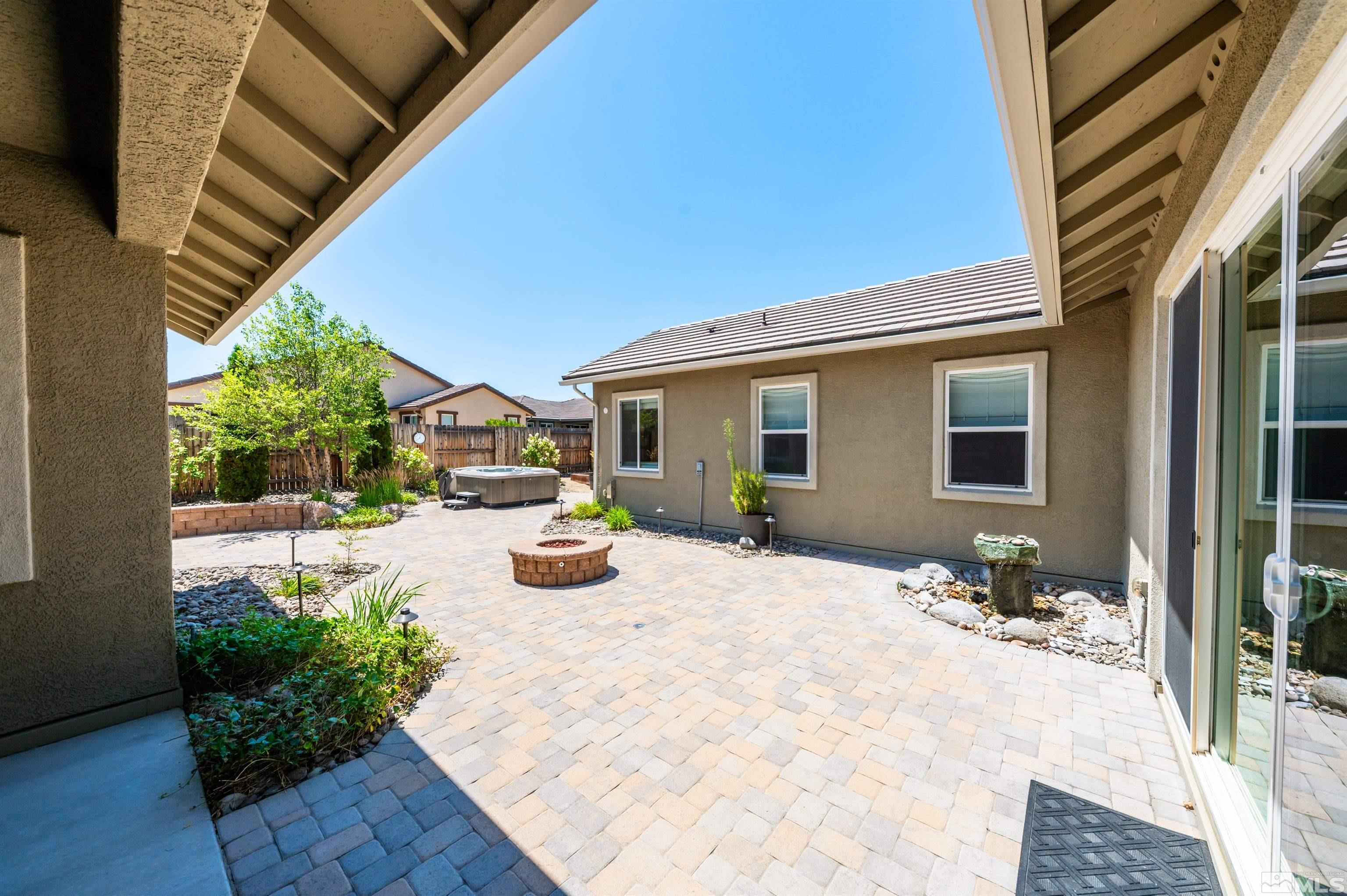 2290 Arpagos Lane Reno, NV 89521 - Photo 32 of 40 Photo 32