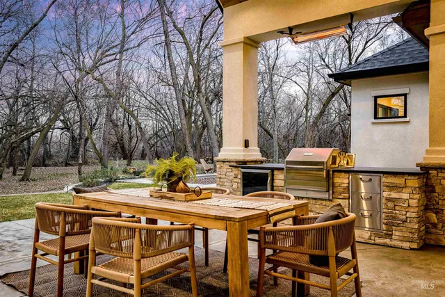 $3,987,000 | 228 South Alder Lane, Eagle, ID 83616