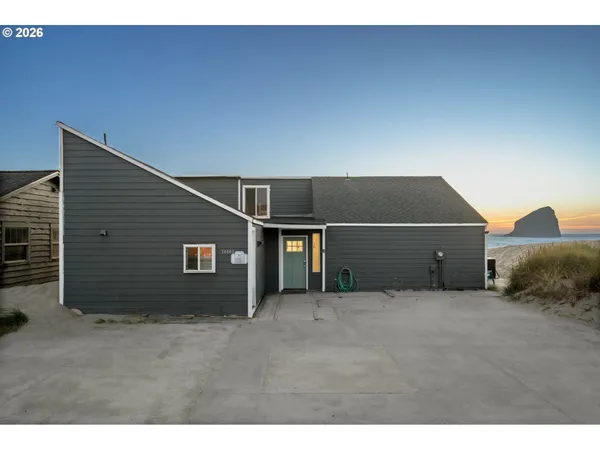 $2,000,000 | 34440 Ocean Drive, Pacific City, OR 97135