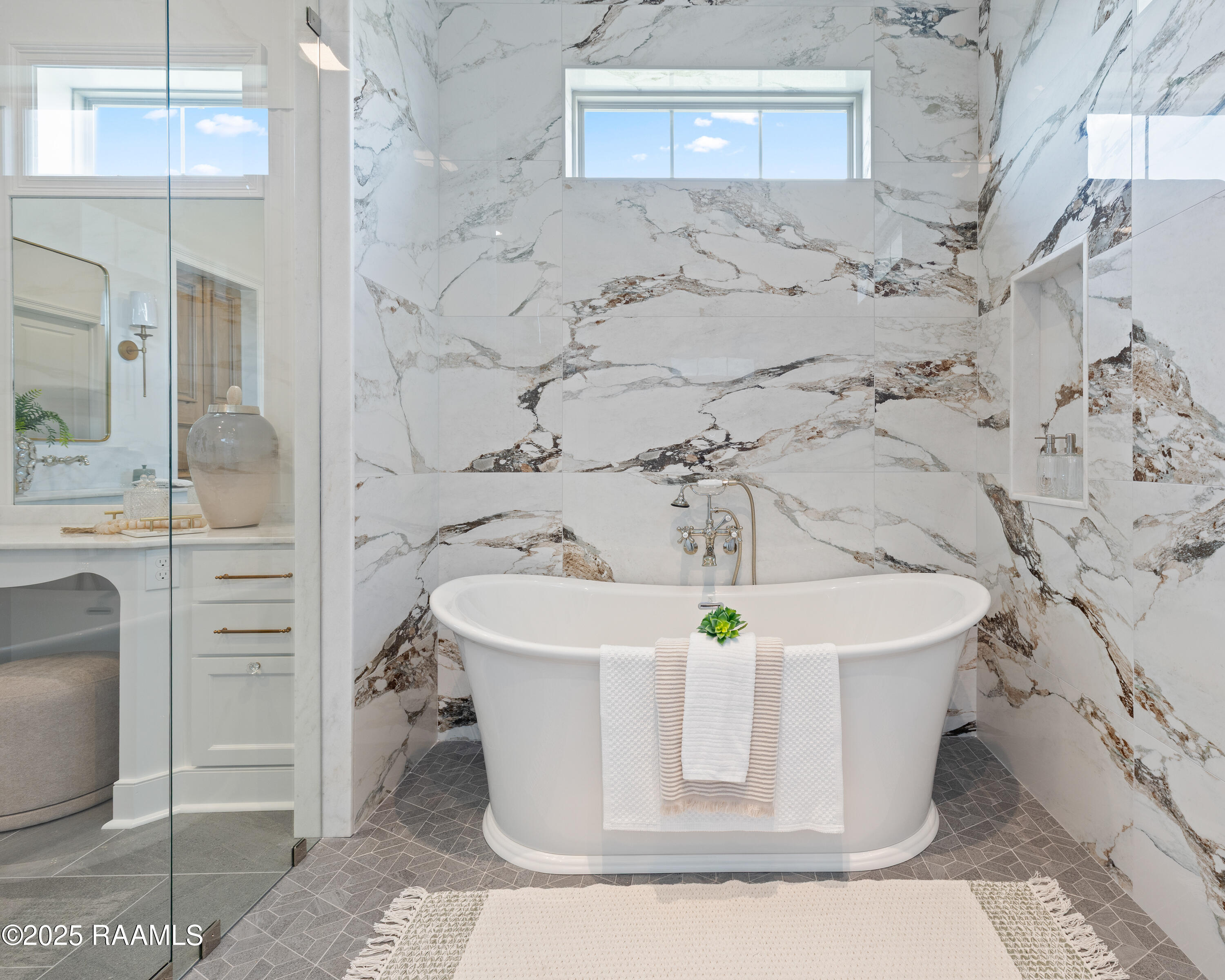 205 Rue De La Rochelle Broussard, LA 70518 - Photo 34 of 61 205 Rue De la Rochelle-33