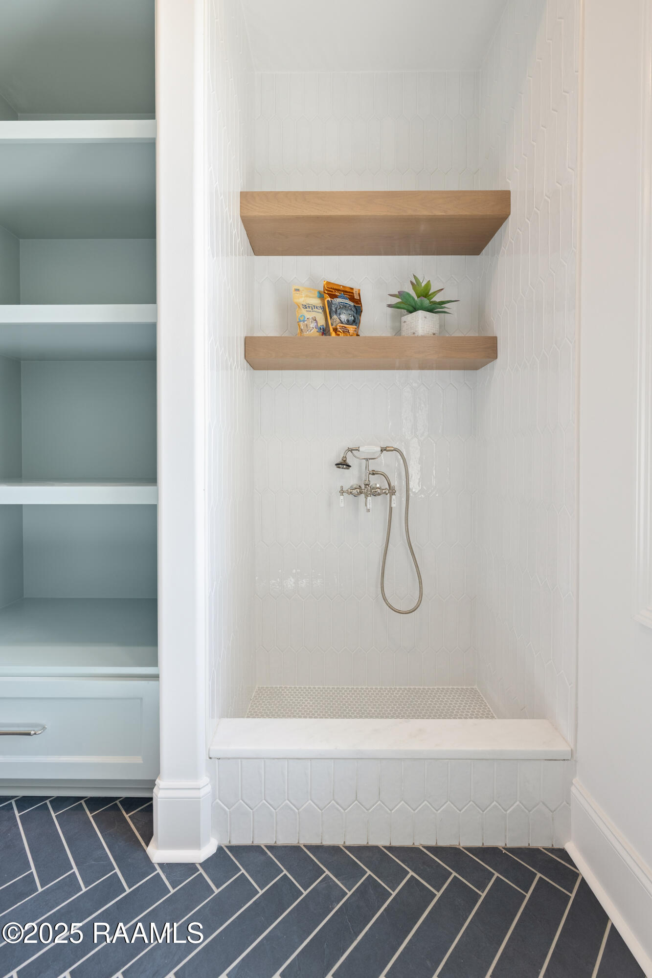 205 Rue De La Rochelle Broussard, LA 70518 - Photo 41 of 61 205 Rue De la Rochelle-42