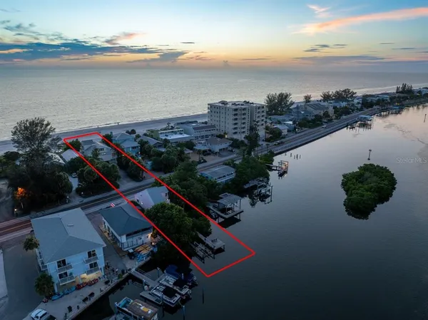 $6,700,000 | 20051 Gulf Boulevard, Indian Shores, FL 33785