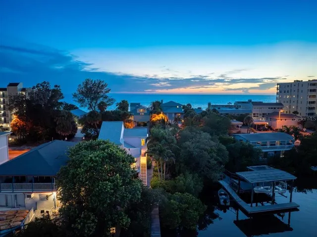 $6,700,000 | 20051 Gulf Boulevard, Indian Shores, FL 33785