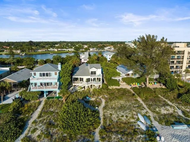$6,700,000 | 20051 Gulf Boulevard, Indian Shores, FL 33785