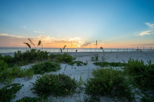 $6,700,000 | 20051 Gulf Boulevard, Indian Shores, FL 33785