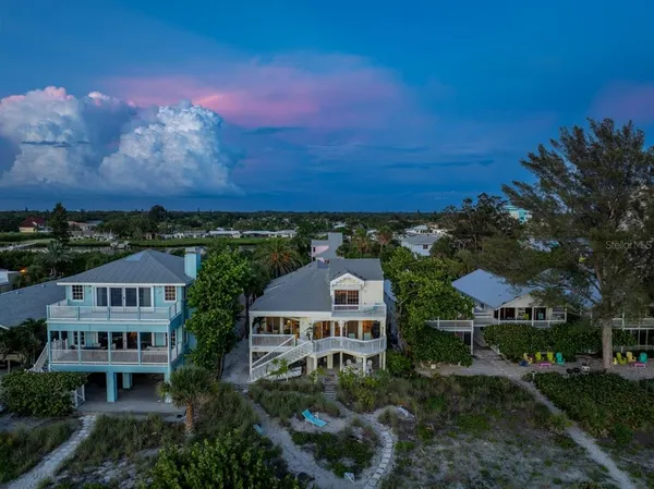 $6,700,000 | 20051 Gulf Boulevard, Indian Shores, FL 33785