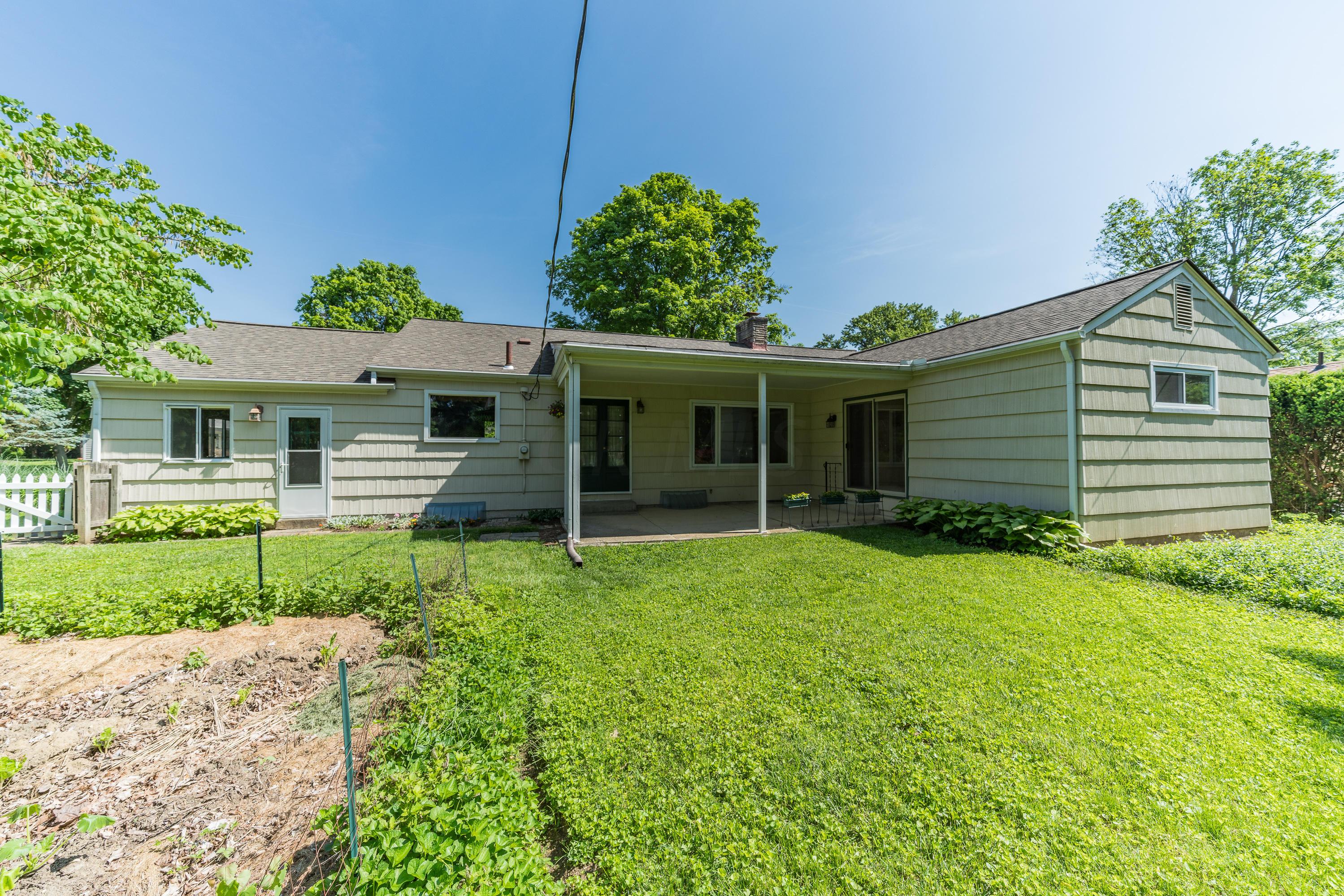 1857 Harwitch Road Columbus, OH 43221 - Photo 24 of 31