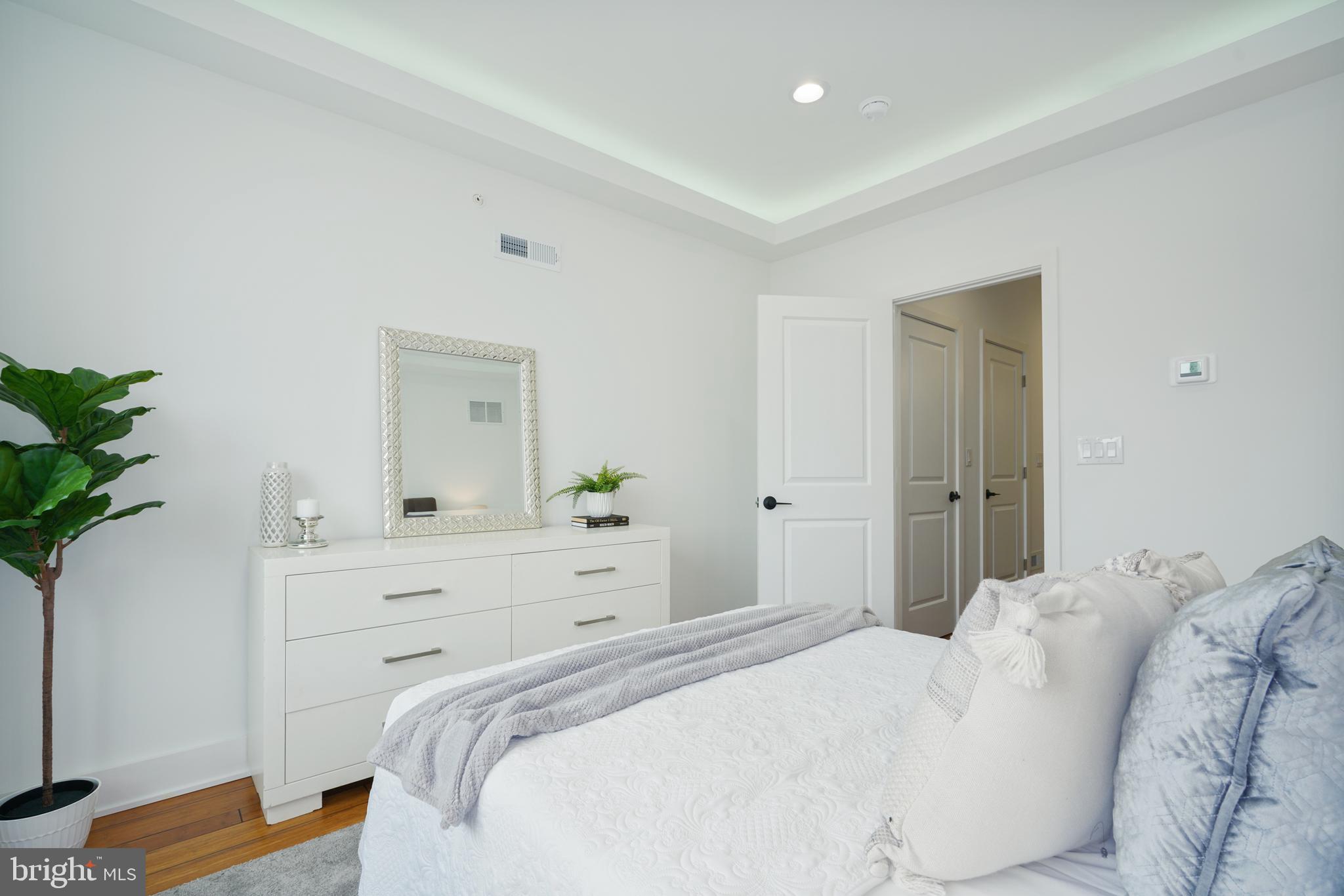 2344 North Mutter Philadelphia, PA 19133 - Photo 18 of 36