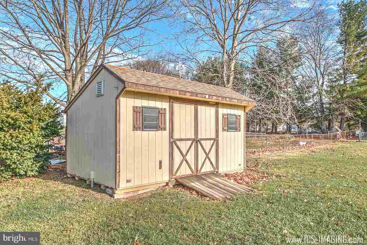 61 Greason Road Carlisle, PA 17015 - Photo 22 of 25 Gallery Image 22