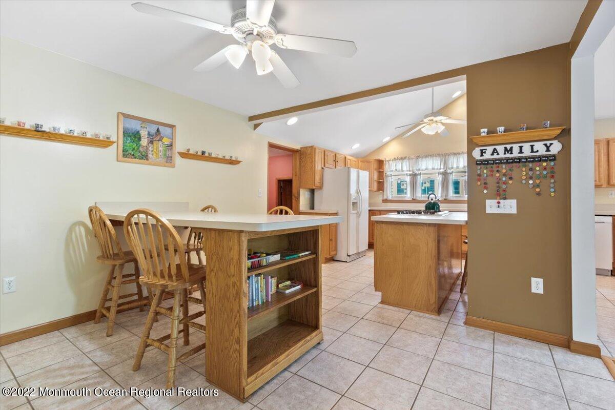 22 Commonwealth Avenue Red Bank, NJ 07701 - Photo 13 of 32 11-22 Commonwealth Ave, Red Bank, NJ-11