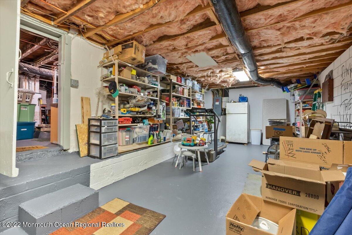 22 Commonwealth Avenue Red Bank, NJ 07701 - Photo 26 of 32 27-22 Commonwealth Ave, Red Bank, NJ-27