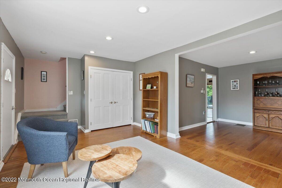 22 Commonwealth Avenue Red Bank, NJ 07701 - Photo 5 of 32 05-22 Commonwealth Ave, Red Bank, NJ-5