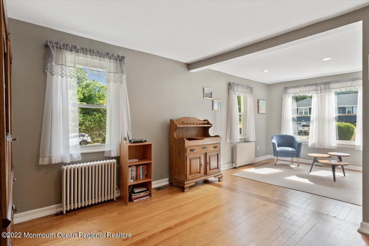 22 Commonwealth Avenue Red Bank, NJ 07701 - Photo 6 of 32 06-22 Commonwealth Ave, Red Bank, NJ-6