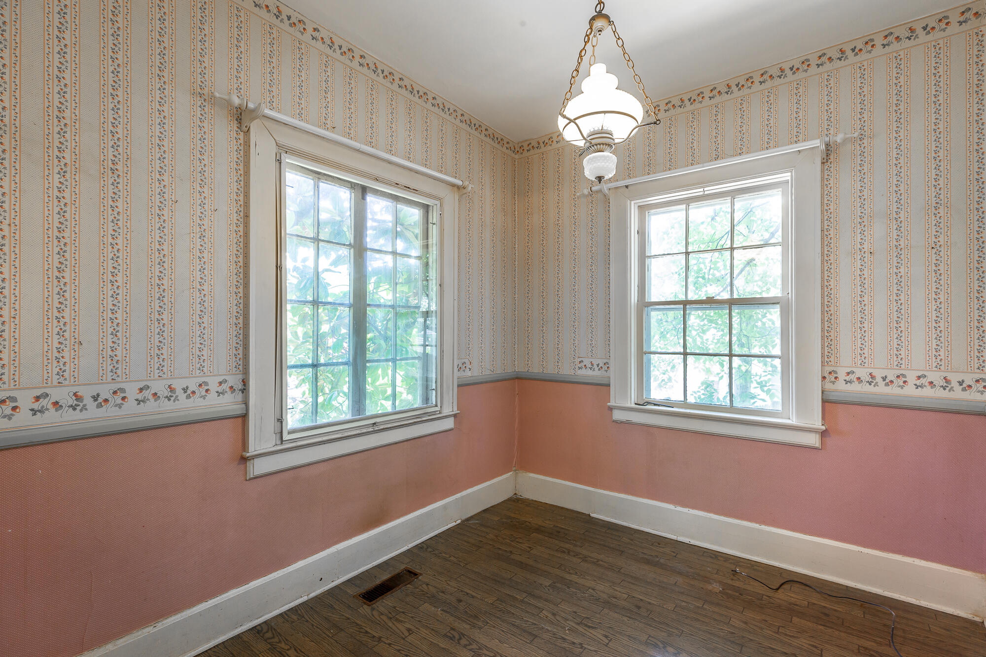 717 Oxford Road Chattanooga, TN 37405 - Photo 8 of 51 717 Oxford Road HD-12