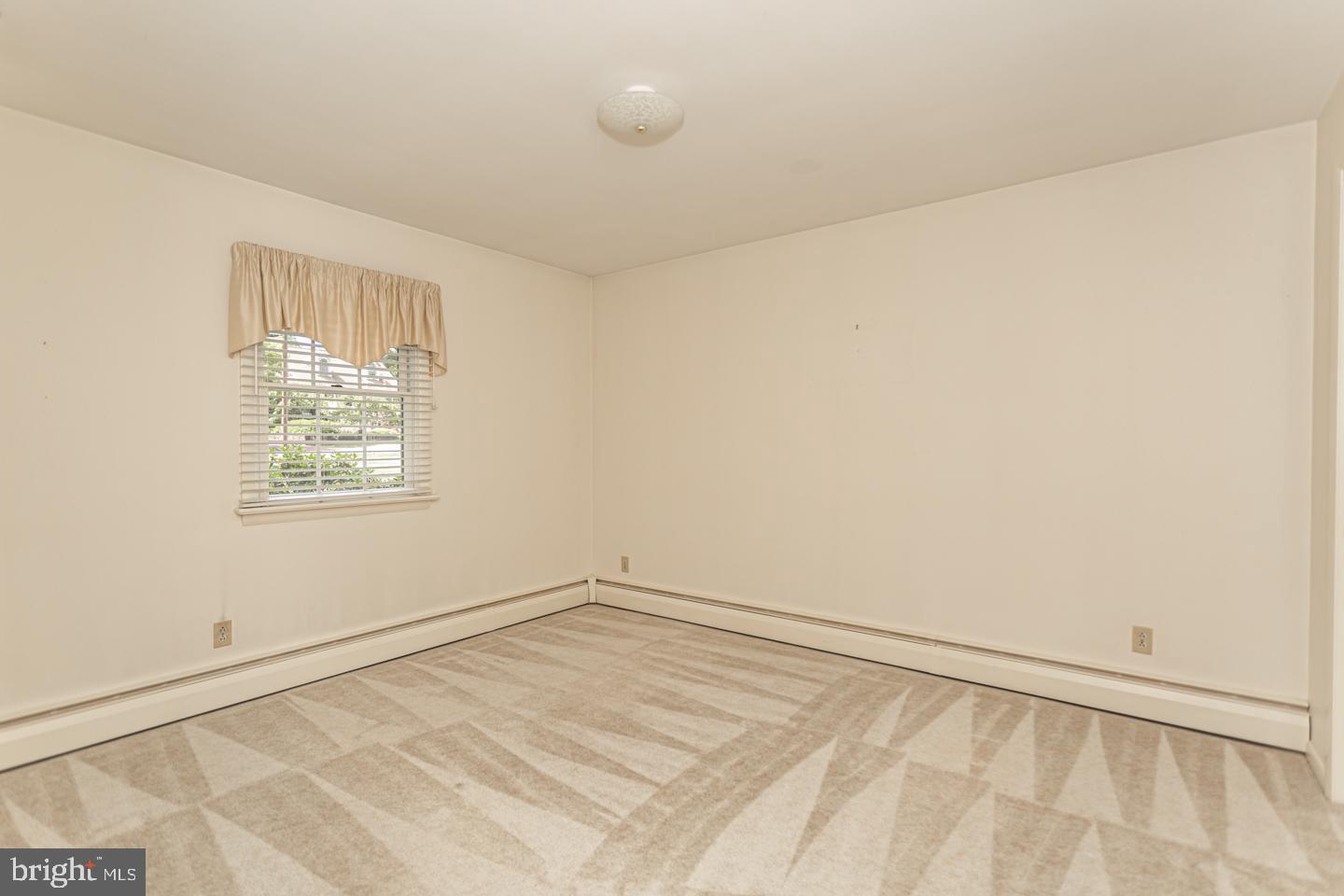 2041 West Rock Road Perkasie, PA 18944 - Photo 31 of 50