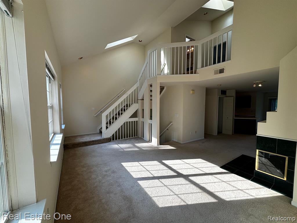 1423 Chesapeake Road, Unit 54 Royal Oak, MI 48067 - Photo 25 of 35