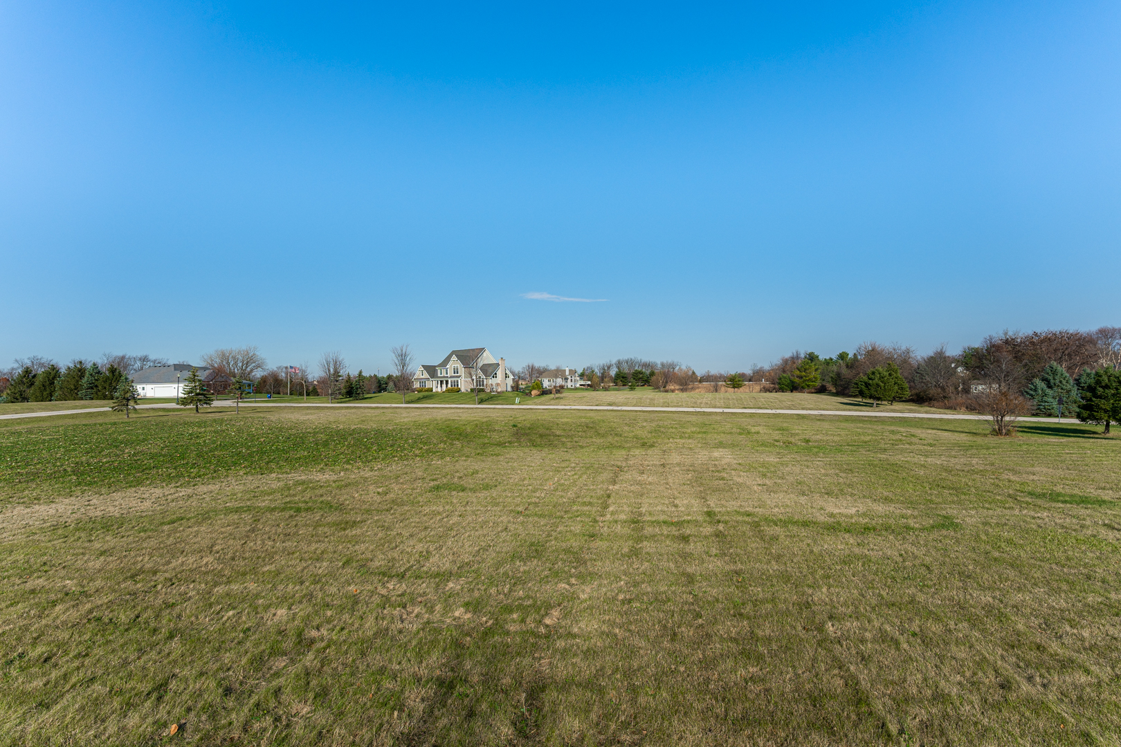 Lot 4 Trail Ridge Dr Street St. Charles, IL 60175 - Photo 6 of 10 a view of an ocean