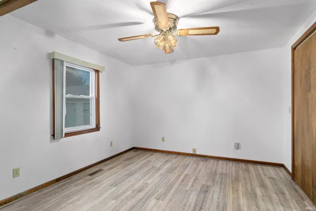 $275,000 | 10800 Highway 65, Cynthiana, IN 47612