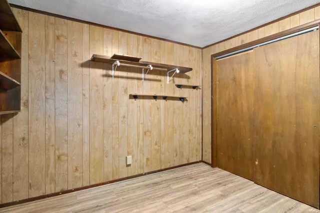 $275,000 | 10800 Highway 65, Cynthiana, IN 47612