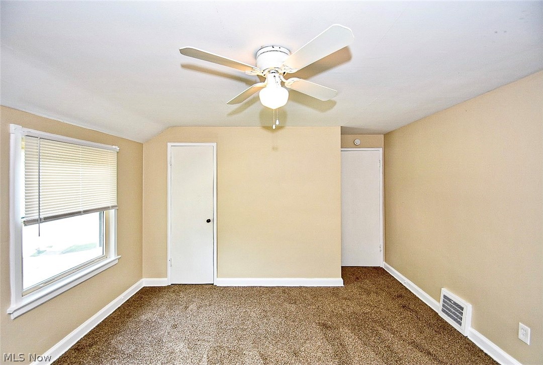 1154 Clifford Road Cleveland, OH 44121 - Photo 17 of 25