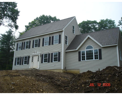 971 Lincoln Road Oakham, MA 01068 - Photo 1 of 13