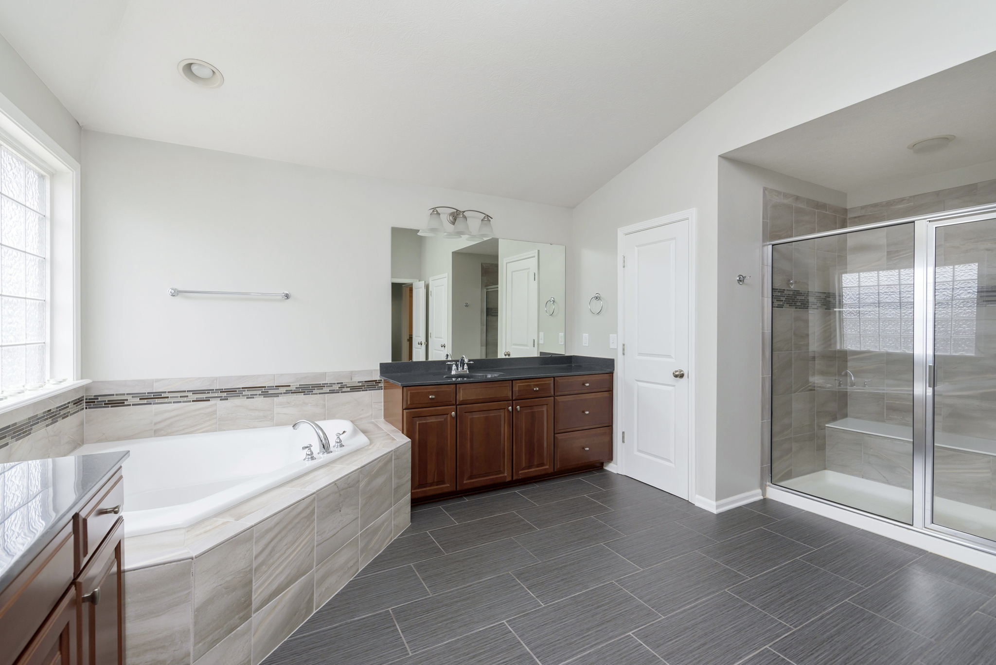 10287 Strongbow Road Fishers, IN 46040 - Photo 27 of 43 Gallery Image 27