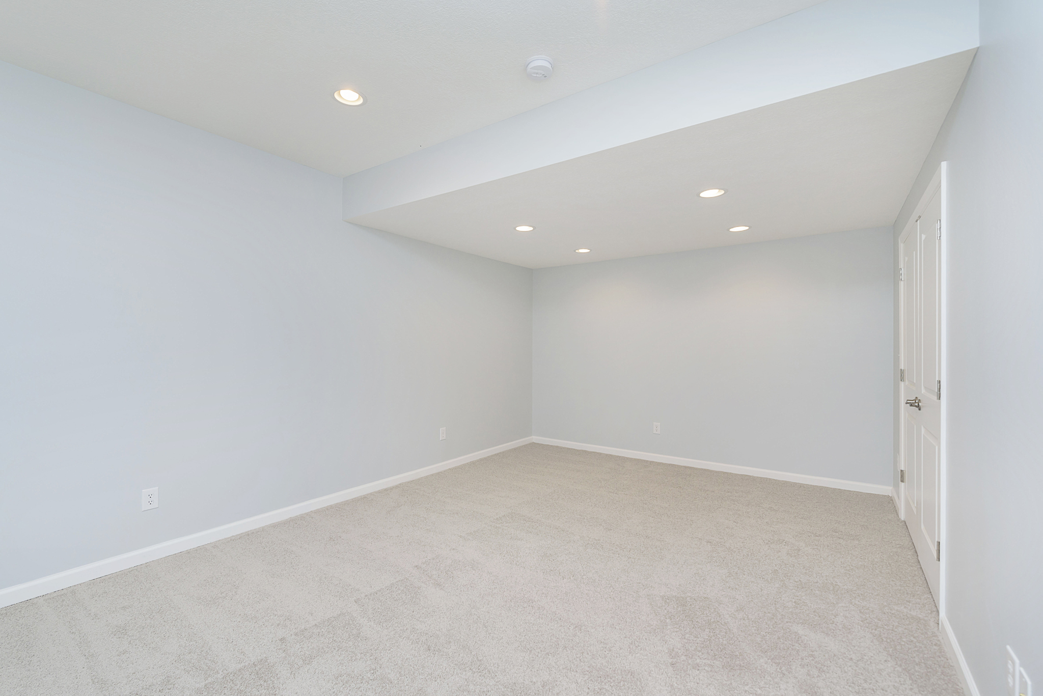 10287 Strongbow Road Fishers, IN 46040 - Photo 37 of 43 Gallery Image 37